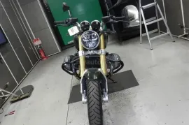 BMW, R Nine T