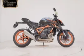 KTM, 1290 Super Duke R