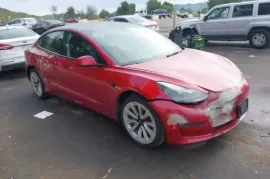 Tesla, Model 3