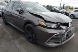 Toyota, Camry