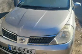 Nissan, Tiida