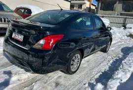 Nissan, Versa