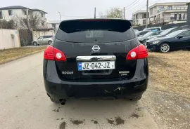 Nissan, Rogue