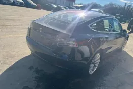 Tesla, Model 3
