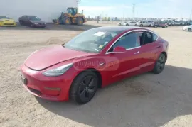 Tesla, Model 3