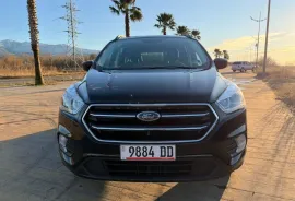 Ford, Escape