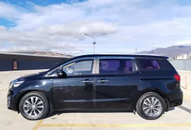 Kia, Carnival