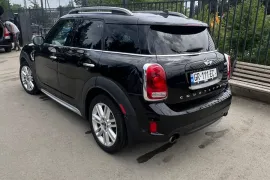 MINI, COUNTRYMAN