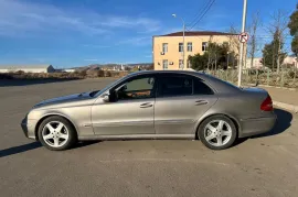 Mercedes-Benz, E CLASS