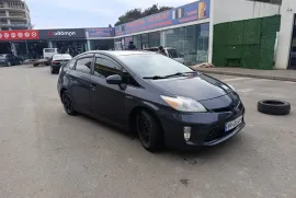 Toyota, Prius