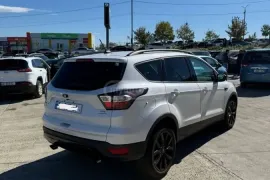 Ford, Escape