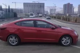 Hyundai, Elantra