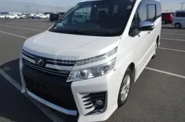 Toyota, Voxy