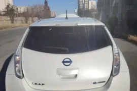 Nissan, Leaf