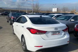 Hyundai, Elantra