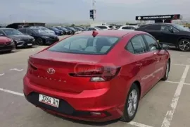 Hyundai, Elantra