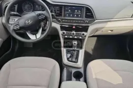 Hyundai, Elantra