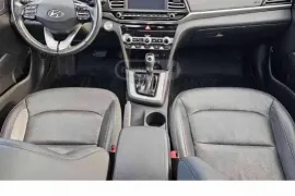 Hyundai, Elantra