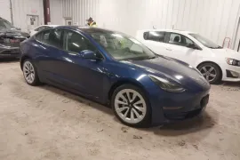 Tesla, Model 3