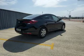 Hyundai, Elantra