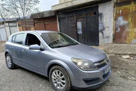 Opel, Astra