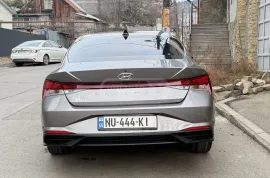 Hyundai, Elantra