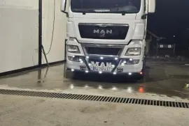 Man, TGX