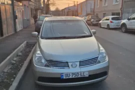 Nissan, Tiida