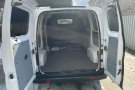 Nissan, NV200