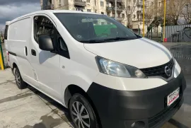 Nissan, NV200