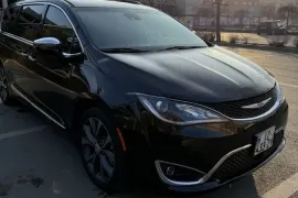 Chrysler, Pacifica