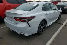 Toyota, Camry