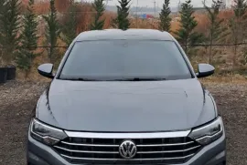 Volkswagen, Jetta