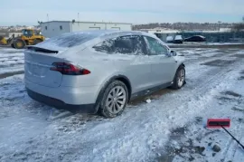 Tesla, Model 3