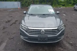 Volkswagen, Jetta