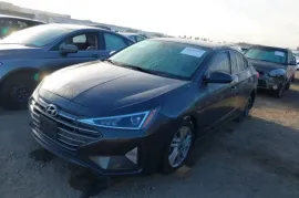 Hyundai, Elantra