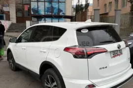 Toyota, RAV4