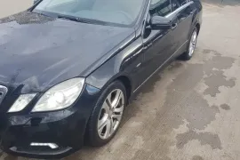 Mercedes-Benz, E CLASS, E 220