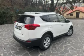 Toyota, RAV4