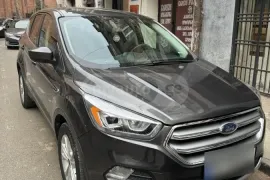 Ford, Escape