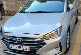 Hyundai, Elantra