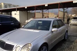 Mercedes-Benz, E CLASS, E 210