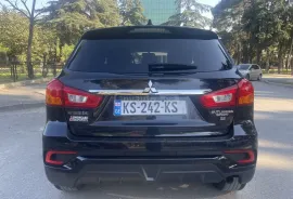 Mitsubishi, Outlander