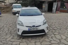 Toyota, Prius