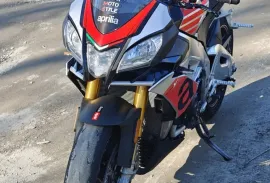 APRILIA, Tuono V4