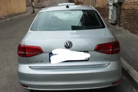 Volkswagen, Jetta