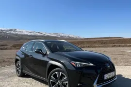 Lexus , UX series, UX 200