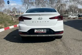 Hyundai, Elantra