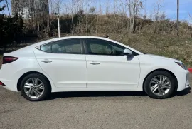 Hyundai, Elantra