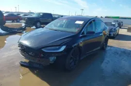 Tesla, Model X